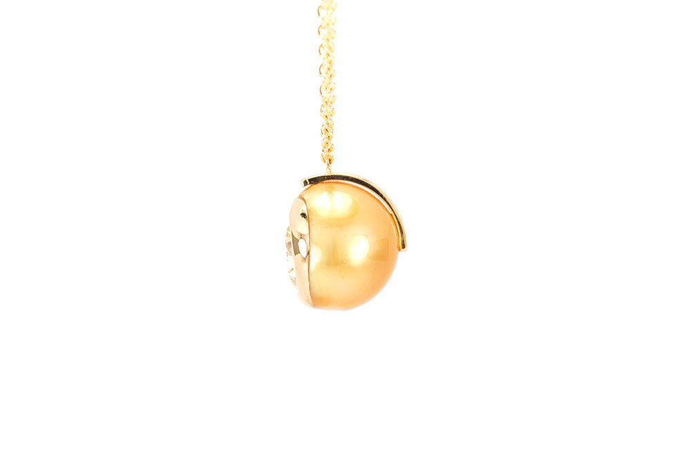 Pendentif Golden, or diamant et perle 4