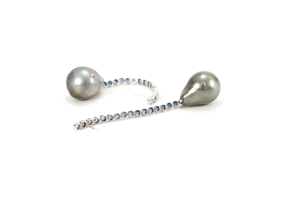 Boucles d'oreilles Fémina, or pierres et perles 3