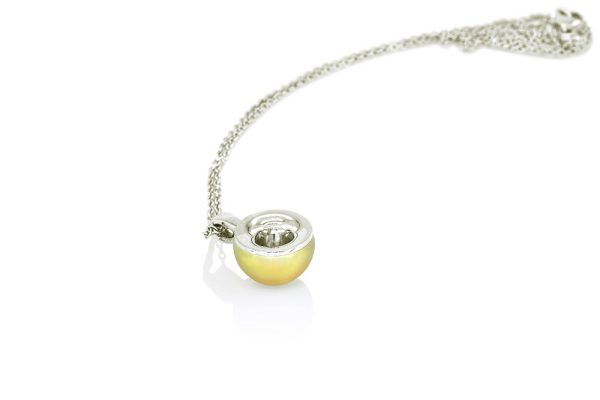 pendentif sound, or blanc et perle jaune de tahiti 55